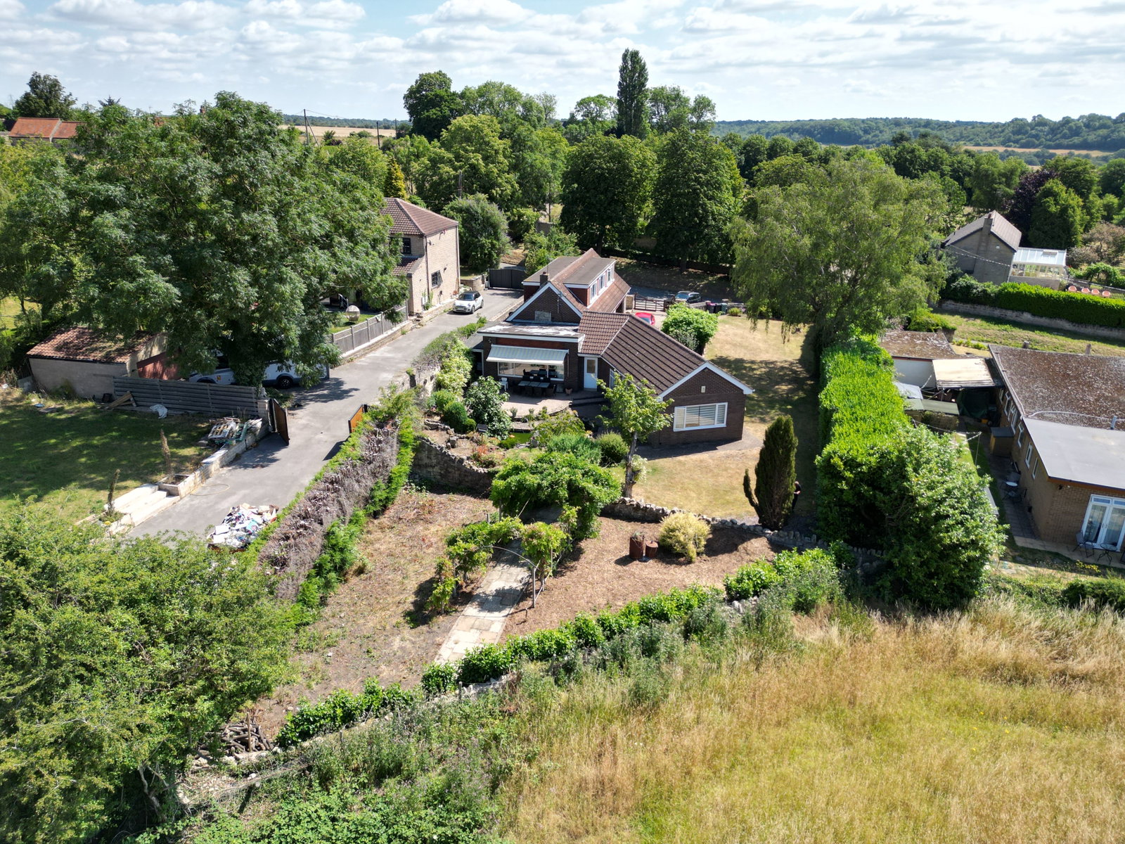 Greenfields, Hooton Lane, S25