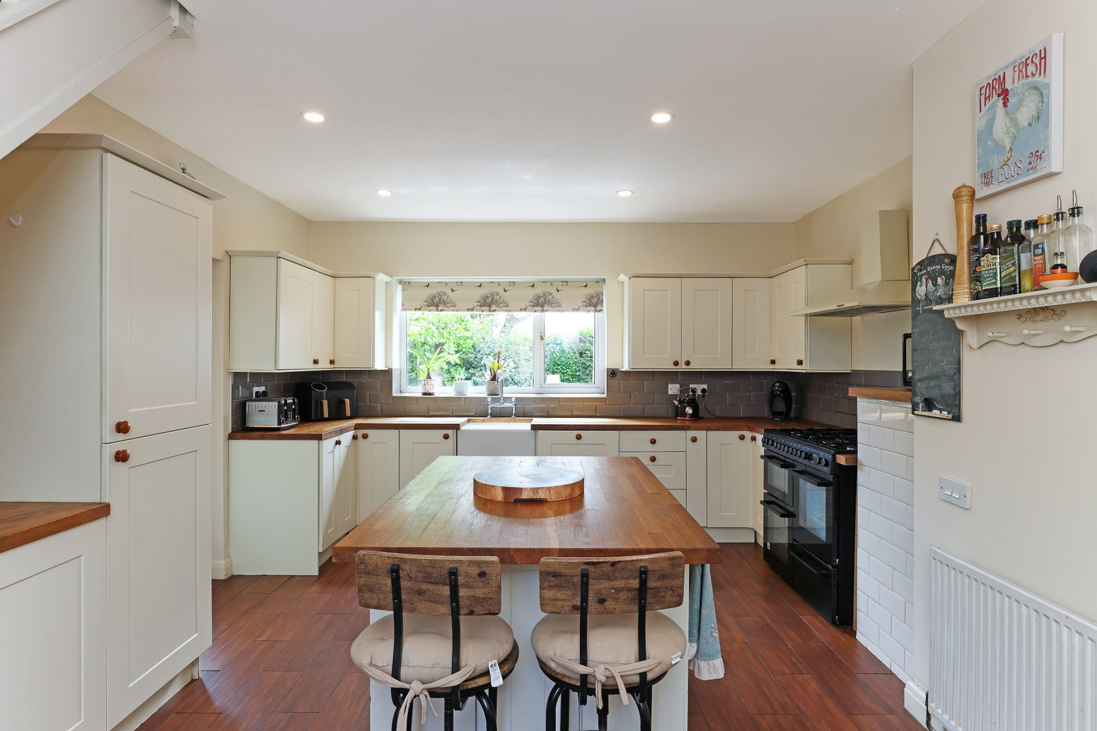 Greenfields, Hooton Lane, S25